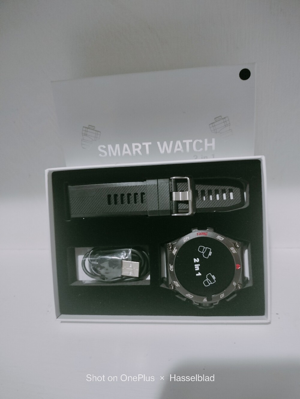 Smart Watch 2-in-1 in Black - Unbranded